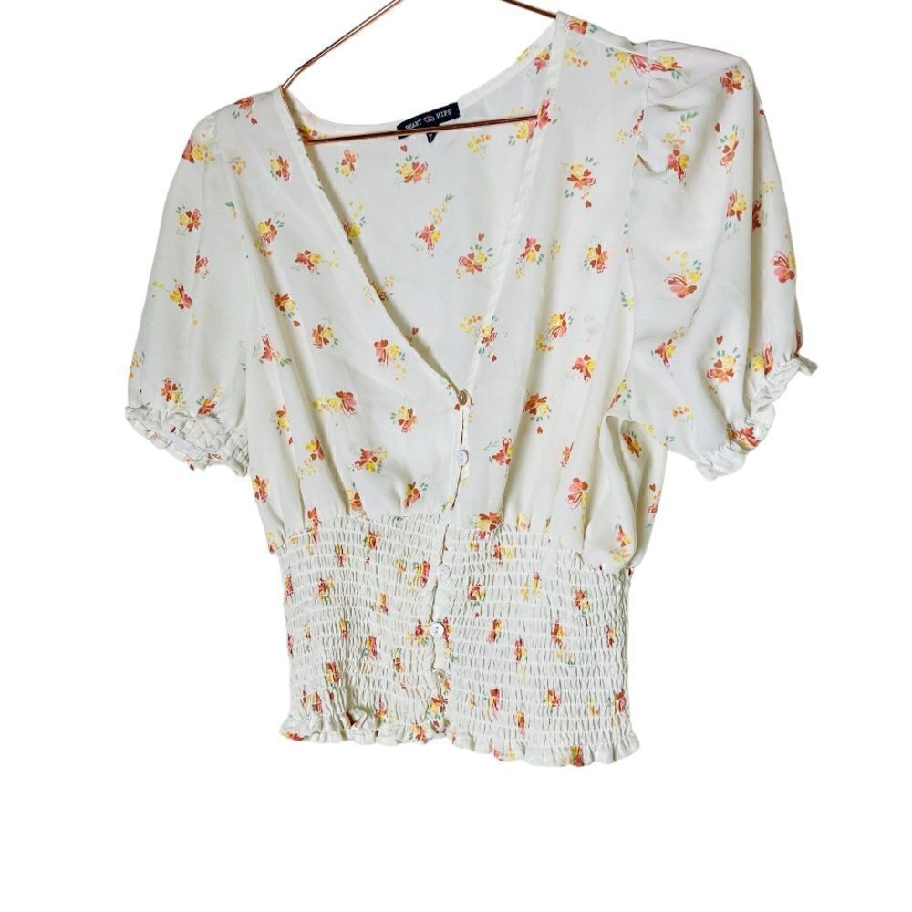 ANGL Heart N Hip White Floral Puff Sleeve Top Large (Junior)